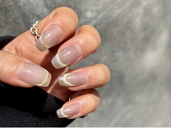 アリ(Ari33)の写真/豊富なカラー,微粒子マグネット種類豊富,モチの良さ,手際の良さに大好評★ニュアンス/くすみカラ-が得意♪