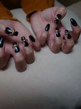 ネイルズ アメリ(Nails amelie)/ブラックネイル♪