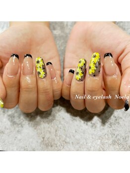 ノエラ(Noela)/ひまわりネイル