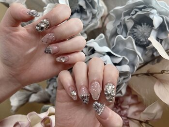 カイズプライベートネイルサロン(Kai's)の写真/歴10年以上の技術力◎短時間で施術可能♪カラーパーツ・定額デザインが豊富で毎月指先をアップデート☆