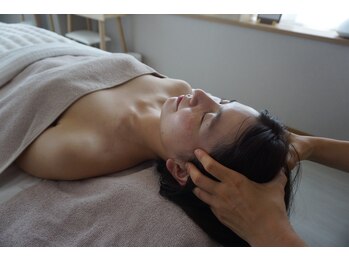 ゴエンサロン 渋谷 代官山(GOEN SALON)の写真/静謐な空間で、深く豊かなリラックスへ。心身の調和を叶える上質なヘッドスパのひととき。