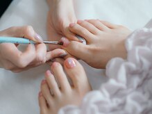 サロン アムール(amour)の雰囲気（サンダルを履く準備はお任せください♪）