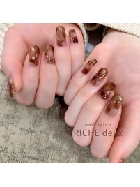 ブラウン×モヤモヤネイル