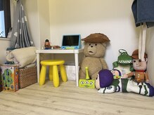 クガツヨッカの雰囲気（キッズスペース完備・お子様ご対応スタッフ在籍♪【利用料0円】）