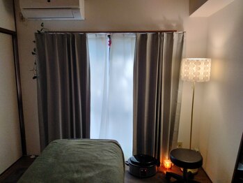 アーデウムの写真/【完全個室の癒し空間◎】"一級品のもみほぐし"で気持ちいいを超えたほぐしを体験してください♪