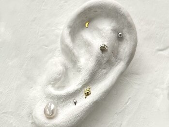 ムニムサン(0203 munimusan)/【耳ツボジュエリー定額12個】