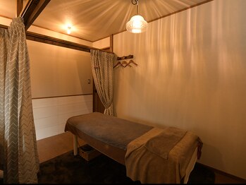 かすがい鍼灸院リハート(Re.heart)/【施術ベッド1】