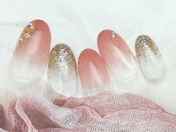 アビー 目白店(abbie)の写真/初めてのジェルネイルもabbieにお任せ♪経験豊富なネイリストが丁寧にカウンセリングし理想のお手元に◎