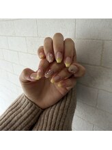 モン(mon.)/バターイエローフレンチ