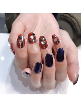 クリスタルネイルサロン(Crystal Nail)/