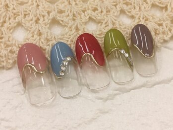 アンティム(Intime)/5色の変形フレンチ