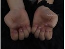 血色ピンク艶ネイル