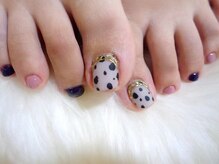 アミュリー ネイル アトリエ(Amury nail atelier)/ダルメシアン 大人 シンプル