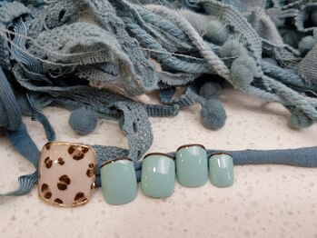 ネイルサロン&スクール ジーナ(GINA)/ヒョウ柄スキニーフレンチ