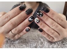 グロッシー ネイル(glossy nails)の雰囲気（持ち込み4本アート♪ショートネイルも◎）