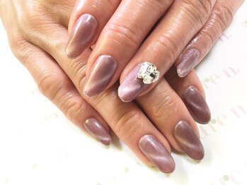 キュアエヌ(cure.n)/マグネットネイル