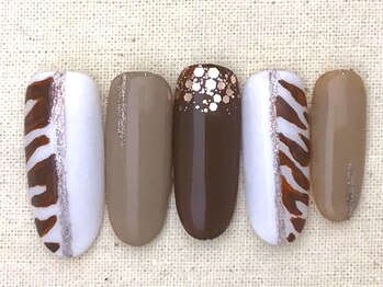 ジェルネイル　デザイン