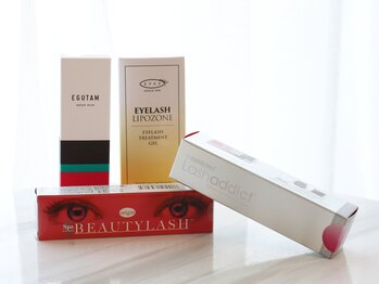 アムール(amour)/まつ毛美容液取り扱いございます