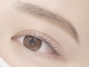 Makea福岡天神店【上下まつげパーマ/LEDマツエク/眉毛サロン】【2/28NEW OPEN(予定)】/束感まつげパーマ【福岡天神】