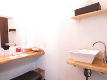 協和マッサージ 学芸大学店の雰囲気（キレイなパウダールーム完備◎　アメニティも充実♪）