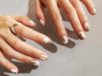 ケー フレーバー ネイル(K flavor nail)/デザインやり放題120分　¥9980