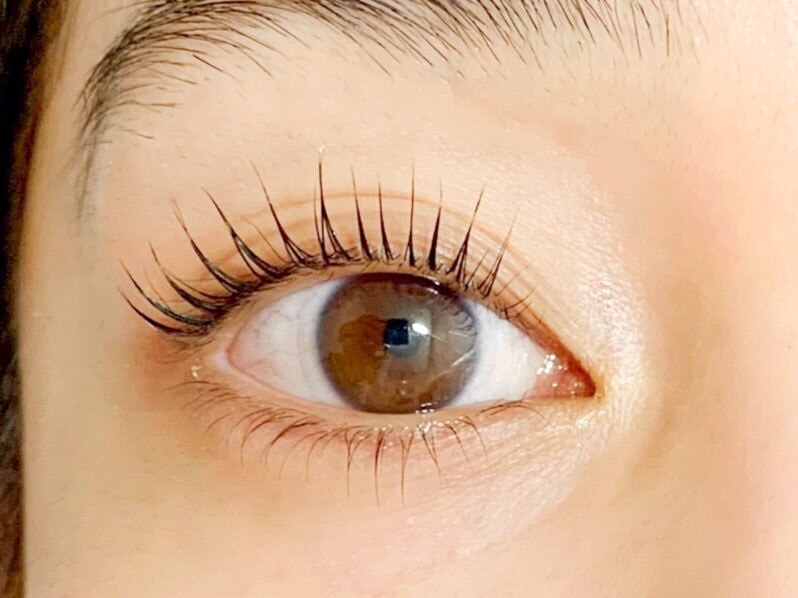 【まつ毛カール】SISアイラッシュカール＋美容液（まつ毛ふさふさ）￥6600♪