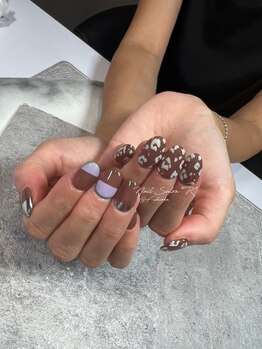 ネイルサロン R/スタイリングコース