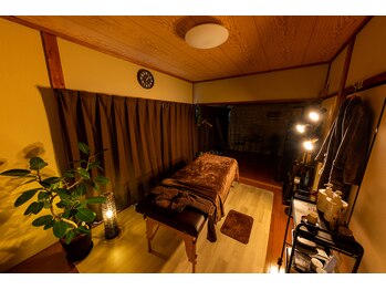 アジュール(Azur.)/隠れ家プライベートサロン