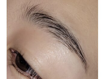 フロラシオ(FLORACIO)/ブロウリフト