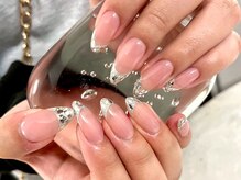 ユイット(HUIT)/ガラスフレンチネイル