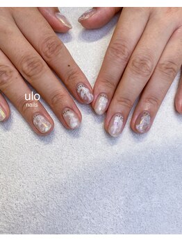 ウロネイルズ(ulo nails)/ふわふわニュアンスとオーロラ