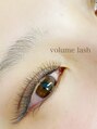 エリス 京橋(Eliss) volume lashで毛先はフサフサ感を出しながらボリュームアップ!