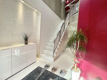 グリーディ 東山店(greedy)/店内入口