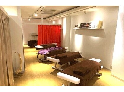 カラダファクトリー 門前仲町店の写真