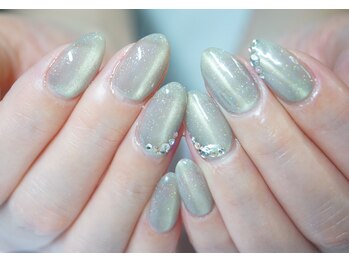 サロン デ ミランダ(Salon de Miranda)/