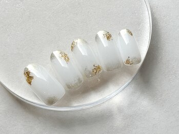 ワンアンドオンリー(One&Only)/ニュアンスミラー×金箔ネイル