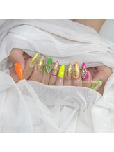 アン ジョーヌドラゴ/【ロングネイル】ネオンネイル
