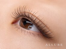 アリュール(ALLURE)の雰囲気（派手なだけじゃない！淡色カラーで大人のカラエク）