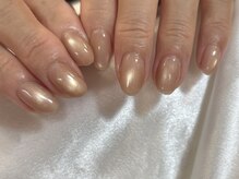 マラマネイル(Malama Nail)/マグネット×ゴールド×うるうる