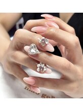 アイリッシュネイル 久屋大通店(Irish Nail)/ミルグラビジュー