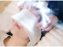 モナと雲と楽/極上快眠ヘッドスパ