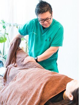 はせがわ堀江整骨院 整体院/骨盤矯正/姿勢矯正/猫背矯正