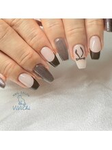 ビビチ(ViViChi)/手書きリボンネイル