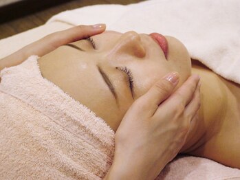 ディオーネ 梅田店(Dione)/【顔脱毛OP/毛穴レスキュー】