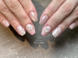 ガーリー推しネイル