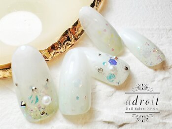 アドルワ(adroit)/【定額ネイル】¥9130