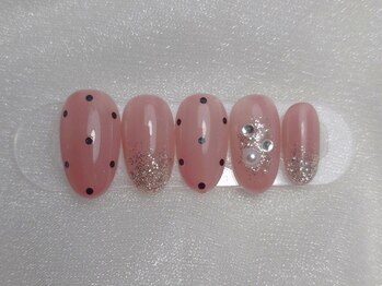 ネイルバイピヌ(nail by pinu)/定額シンプルアートコース