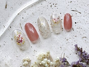 ネイルアンドアイラッシュ ラグナ サロン(Nail&Eyelash Laguna Salon)/【ニュアンスデザイン 】