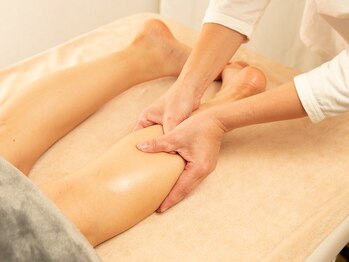 小顔コルギ調布サロン アンド コルギニスタアカデミー/脚コルギ