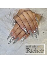 エスフィーネイルサロン リシェル(Esfy nailsalon Richer)/長さだし　ワンホンネイル